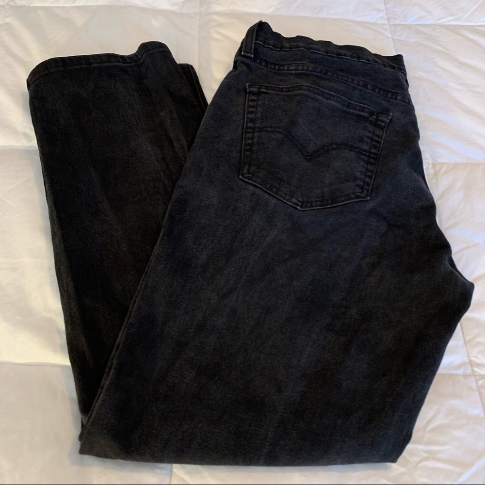 Levi’s 541 Athletic Fit Men’s Jeans 34x30